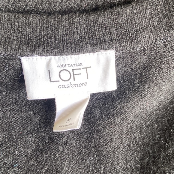 LOFT 100% Cashmere Sweater - Picture 7 of 9